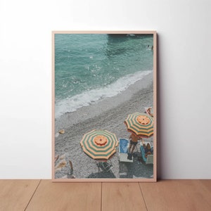Seaside Beach Vacation Umbrellas Printable Wall Art, Beach Print, Italy, Spain, Summer print, Mediterranean print, Summer, Digital Download