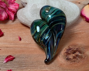 Unique Artisan Glass Lampwork Heart Pendant in Borosilicate Glass, Art Glass Focal Bead, Heart Bead Girlfriend or Boyfriend Gift