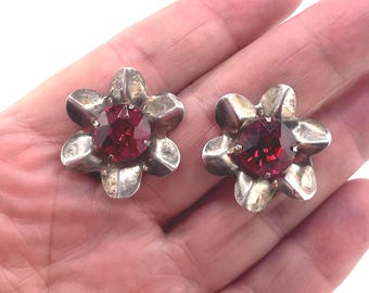 Orecchini vintage in argento sterling con chiusura a vite e fiore