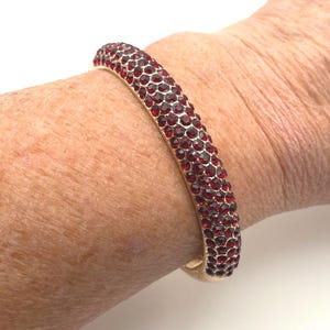 Vintage Gold Tone Red Crystal Hinged Bangle Bracelet