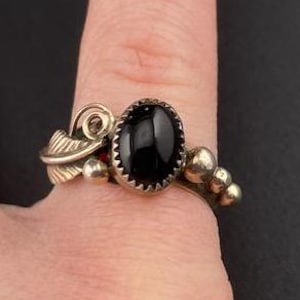 Navajo Sterling and Onyx Ring