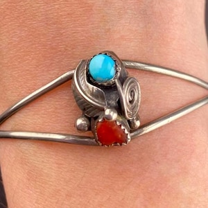 Vintage Navajo Armspange mit Türkis und Koralle, Sterlingsilber