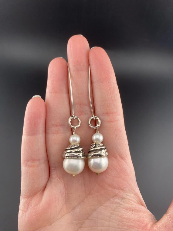 Vintage Sterling Silver Pearl Dangle Earrings - image 5