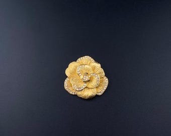 ヴィンテージ クリスチャン ディオール カメリア フラワー ブローチ