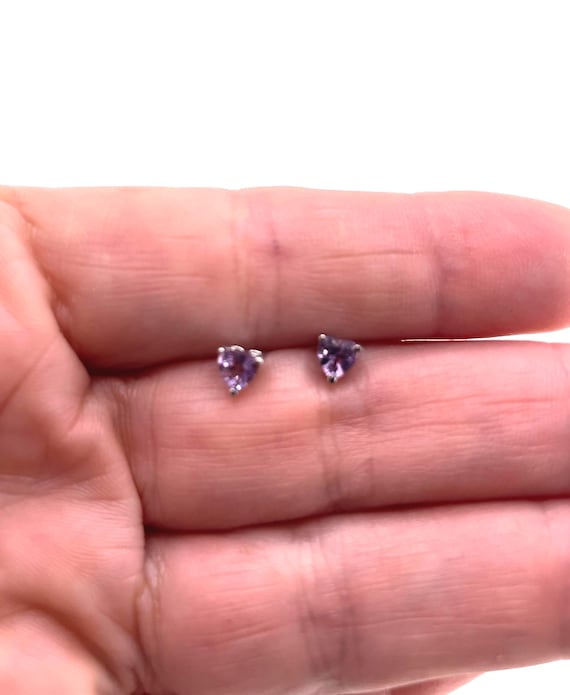 Vintage Amethyst Heart Sterling Silver Stud Earrings