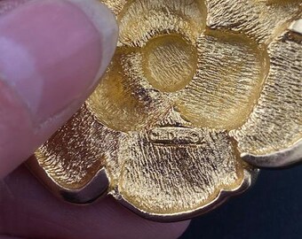 ヴィンテージ クリスチャン ディオール カメリア フラワー ブローチ