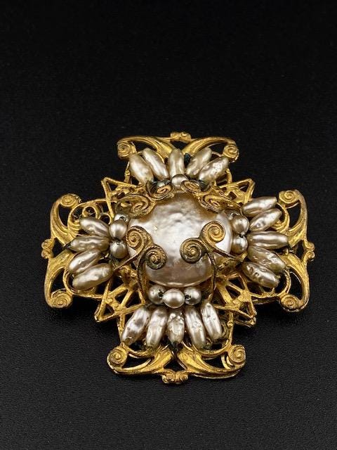 Vintage Miriam Haskell Maltese Cross Style Brooch - Etsy