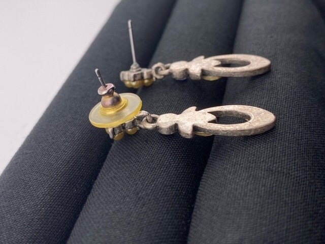 Boucles D'Oreilles Pendantes Vintage - Strass Bleu Sur Monture Argenté - Occasion