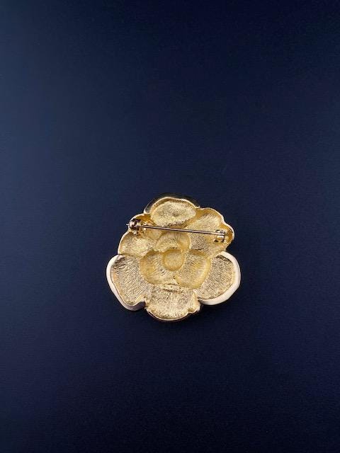 ヴィンテージ クリスチャン ディオール カメリア フラワー ブローチ