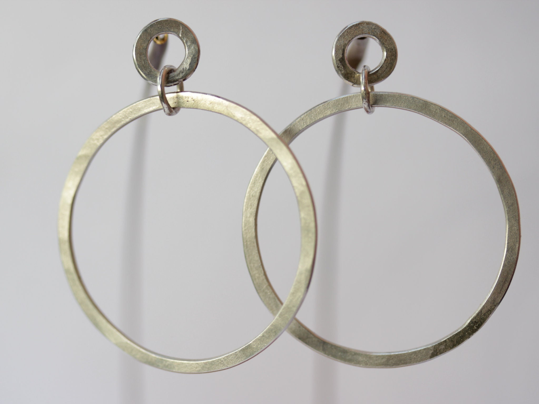 FRONT POST CRYSTAL HOOP EARRINGS - SILVER/CLEAR