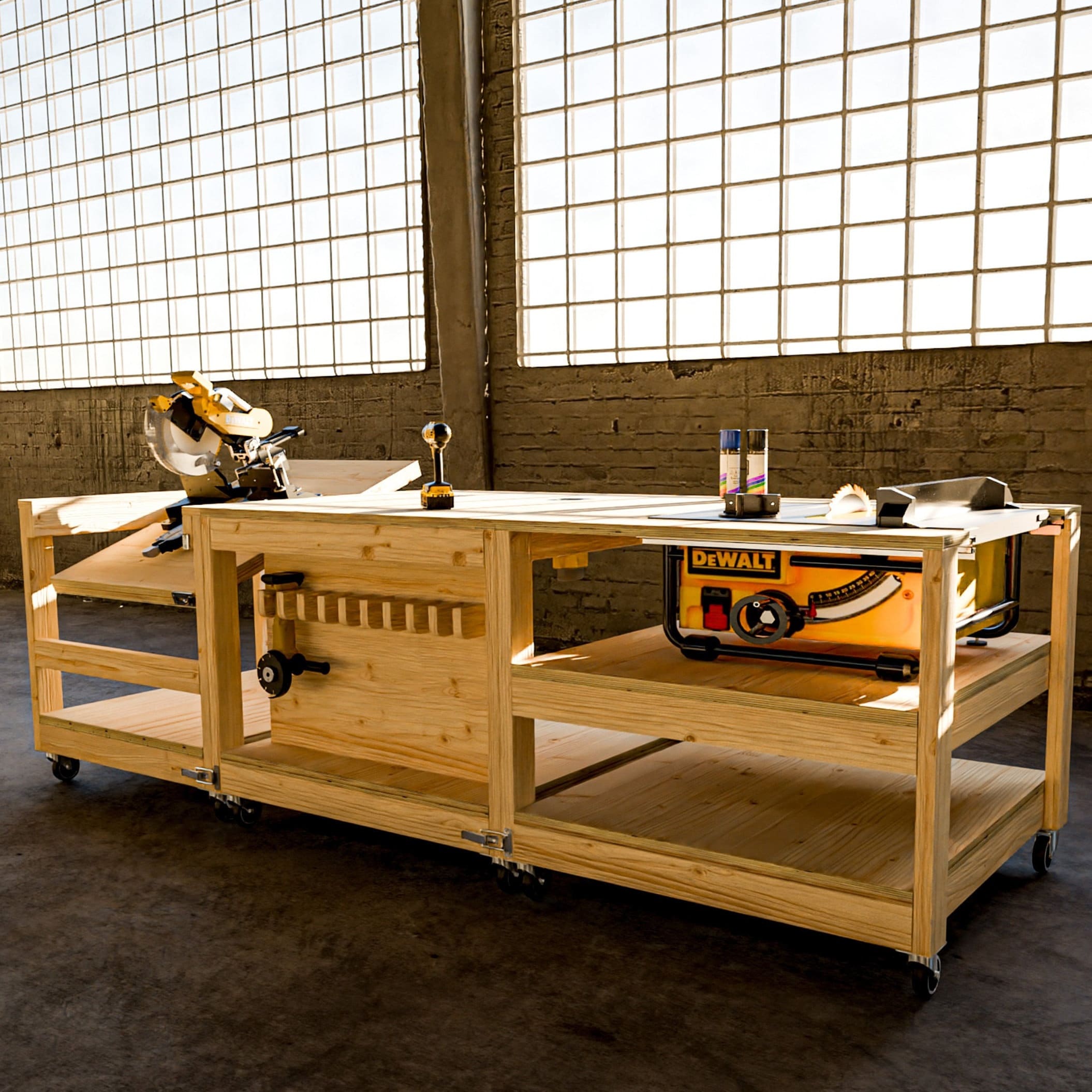 Dewalt tool bench discount