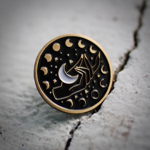 LUNA - Antique Gold enamel pin