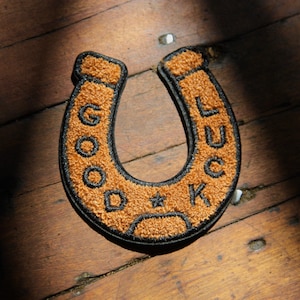 Good Luck Chenille Patch – 4&quot; Iron-On Embroidered Appliqué