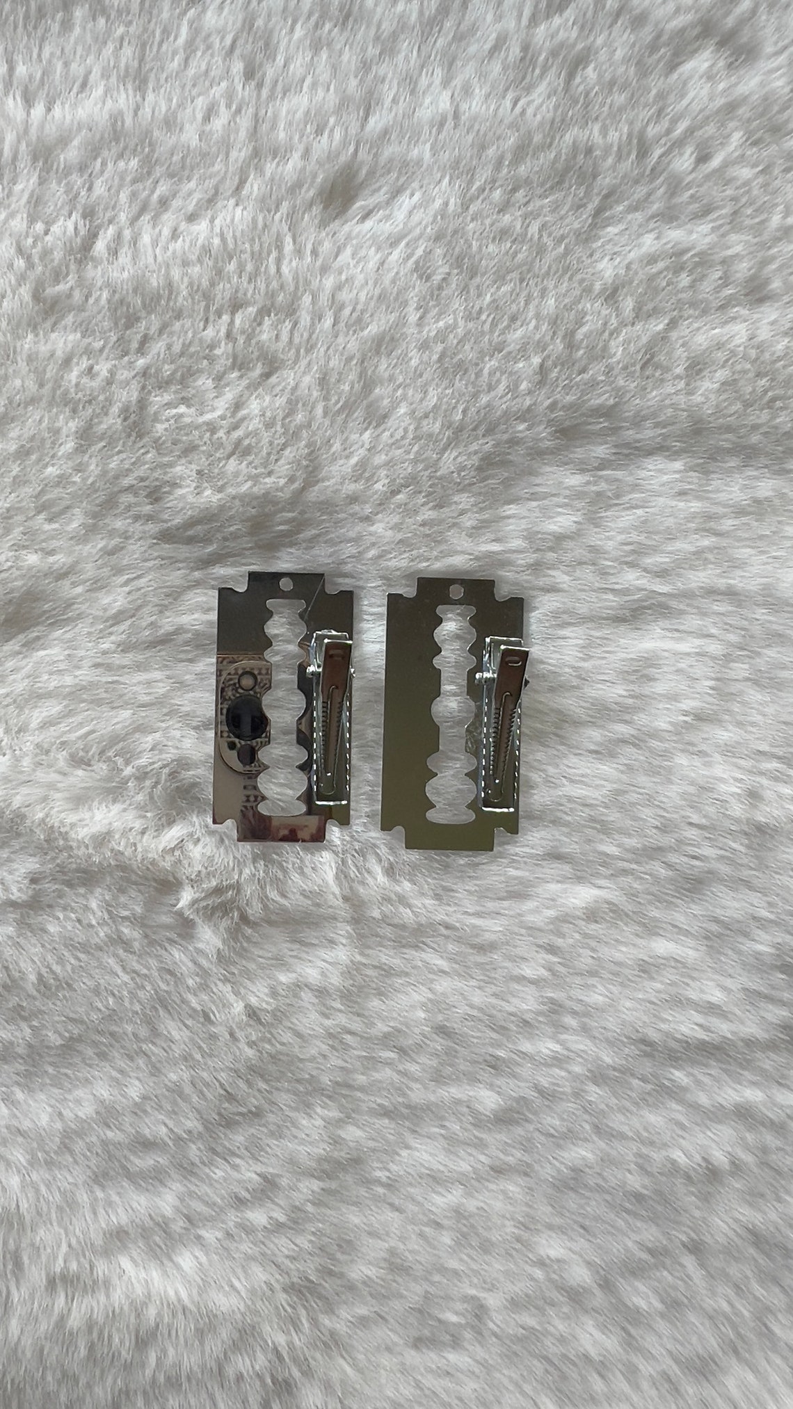 Black & Mirror Knife and Razor Blade Hair Clip. - Etsy