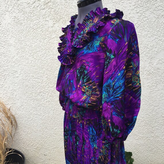 Vintage 80s purple Susan Freis ruffle pleated skir