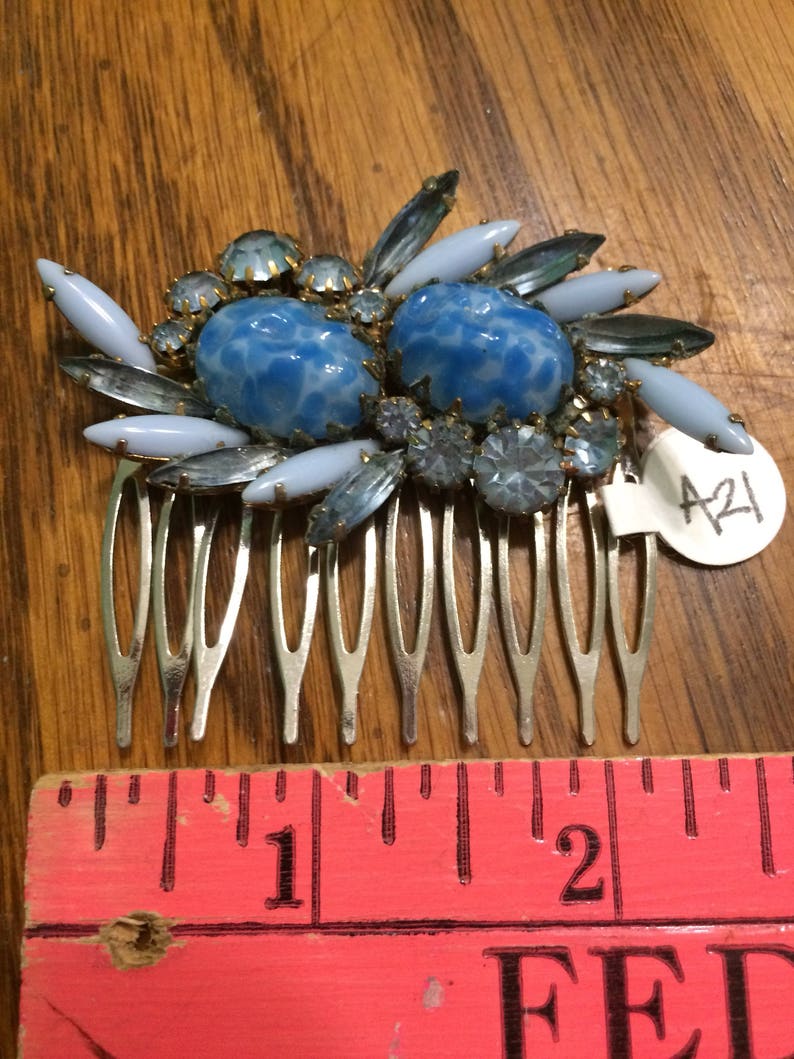 Blue stone and rhinestone repurpised hair comb