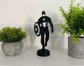 Captain America Statue