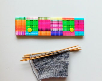 Knitting Needle Keeper DPN Cozy for 6 inch needles - Multi Plaid