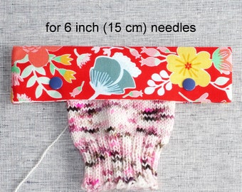 Knitting Needle Keeper DPN Cozy for 6 inch needles - Midnight Blooms