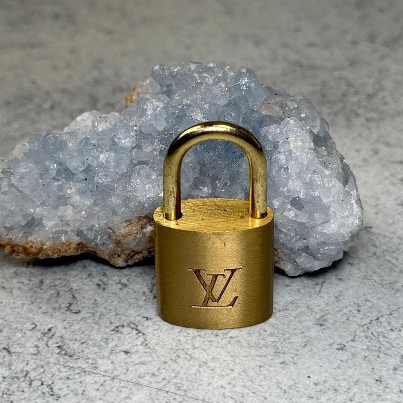 318 Louis Vuitton Lock - Etsy