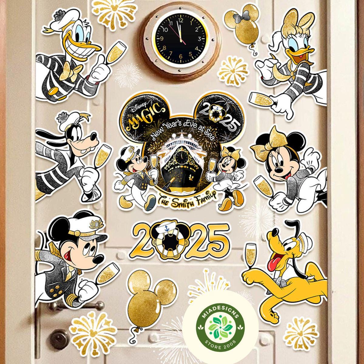 シリアル12/12 Disney & Pixar Mickey& Friends il_fullxfull.6396927098_jwib.jpg