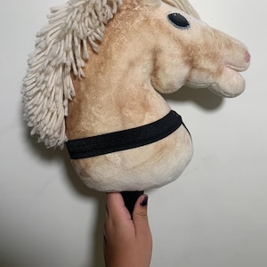 Hobby horse breastplate