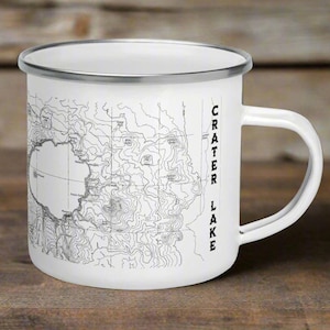 Taza de campamento esmaltada duradera con topografía de Crater Lake, mapa del USGS del parque nacional real, artículos para beber inspirados en la naturaleza para exteriores