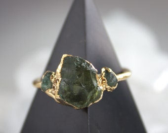 apatite ring, raw emerald, gold ring, green apatite, raw gemstone jewelry, green stone, gift for her