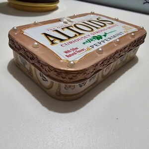 Custom Handmade Altoids Tin Wallet - Etsy