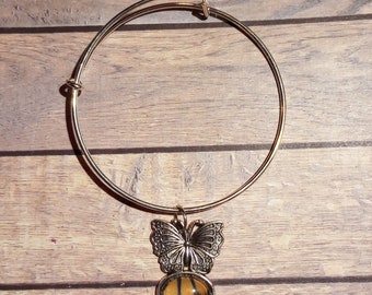 Monarch butterfly bangle bracelete- Real butterfly wing jewelry - glass cabochon - cruelty free-  Ready to Ship - Free Shipping