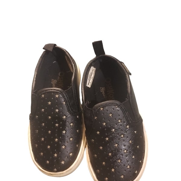 kids black and gold slip on shoes size 5 birthday gift giving holidays