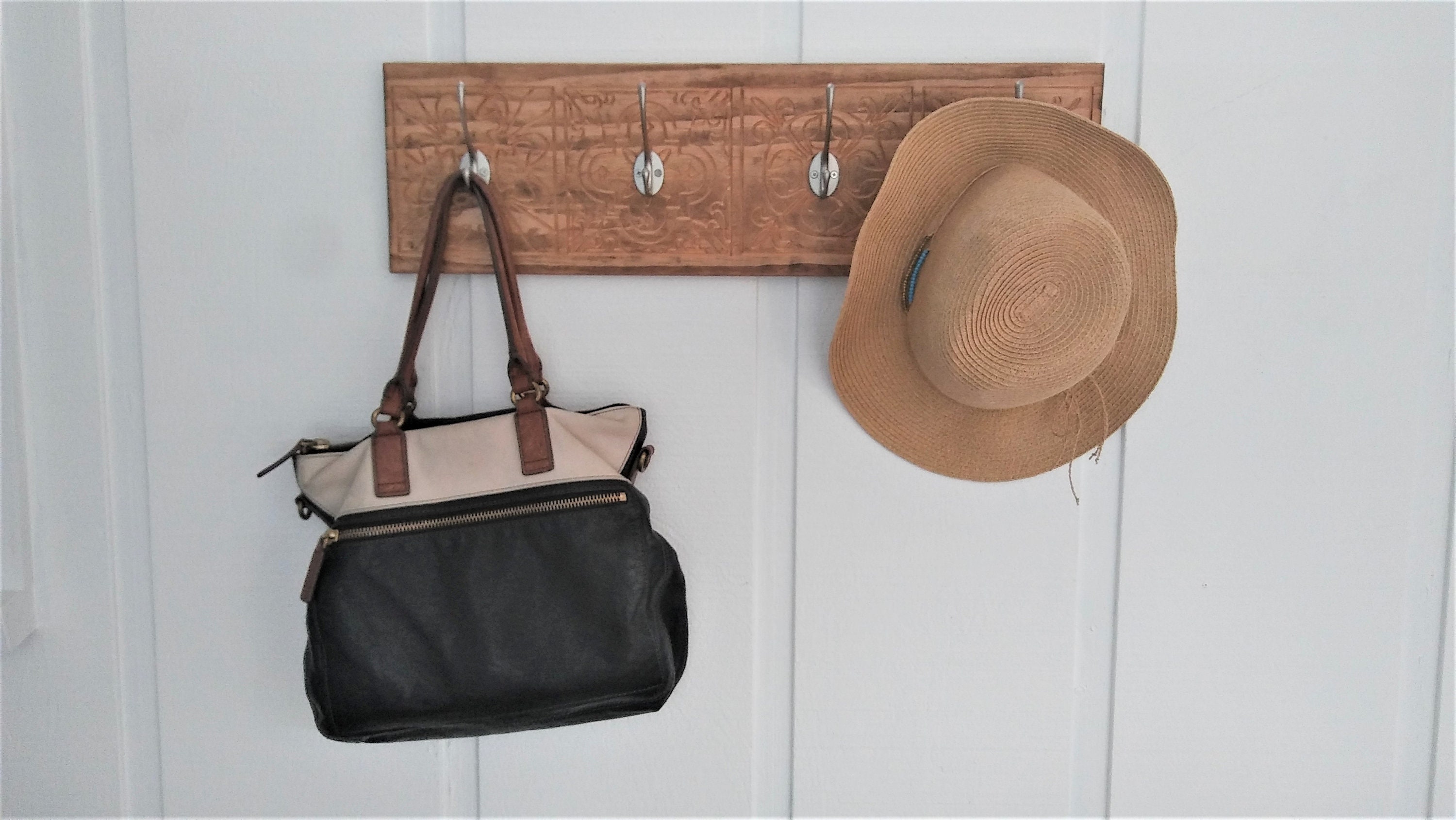 2 or 4 Hook Wood Engraved Medallion Hat Towel Coat Bath Rack / Etsy