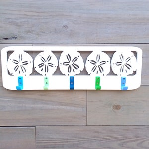 Weatherproof PVC Sand Dollar Hat Towel Suit Pool Indoor Outdoor Shower Rack / Coastal Beach Hooks Home House Bath Entry Decor