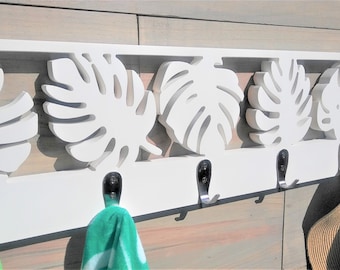 6 Hook Weatherproof PVC Tropical Leaf Cutout Indoor / Outdoor Hat Towel Suit Pool Shower Rack / Coastal Beach Hooks Home House Bath Decor