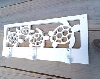 3 Hook Weatherproof PVC Sea Turtle Cutout Indoor / Outdoor Hat Towel Suit Pool Shower Rack / Coastal Beach Hooks Home House Bath Decor