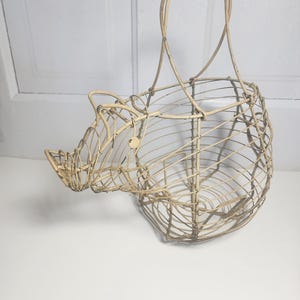 Vintage  Pig Shaped Wire Egg Basket with Folding Handles: 11" x 7" x 7"