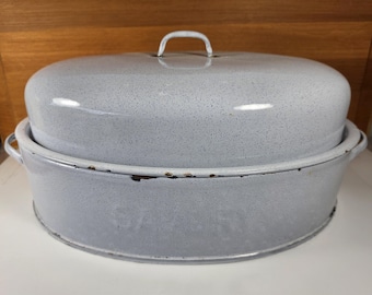 Savory Vintage Roasting Pan Large Robin Egg Blue Speckle  Enamelware Roaster