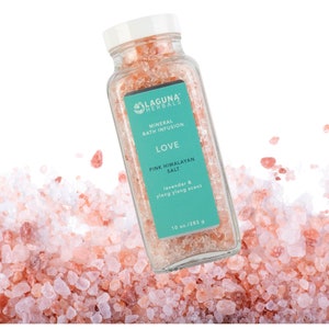 Pink Himalayan Bath Salts| Pink Bath Salts | Herbal Bath Soak | Rose Quartz Crystal | Epsom Salt | Self Care | Mothers Day Gift