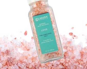 Pink Himalayan Bath Salts| Pink Bath Salts | Herbal Bath Soak | Rose Quartz Crystal | Epsom Salt | Self Care | Mothers Day Gift