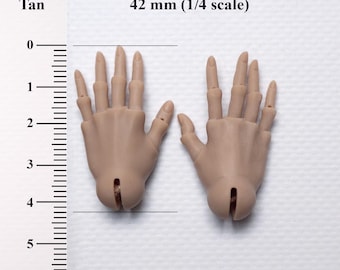 BJD hands 1:4 Tan (articulated fingers)