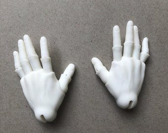 BJD hands 1:3 White (articulated fingers)