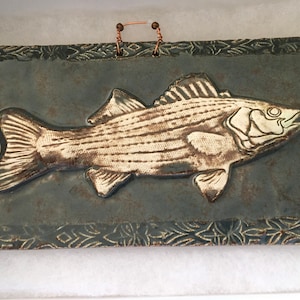 Antique Glazed Fish Tile with Tribal Border