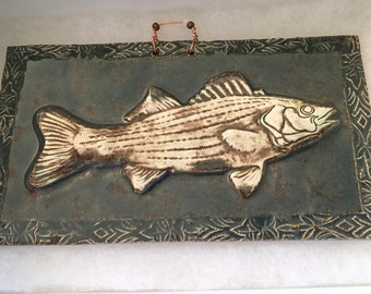 Antique Glazed Fish Tile with Tribal Border