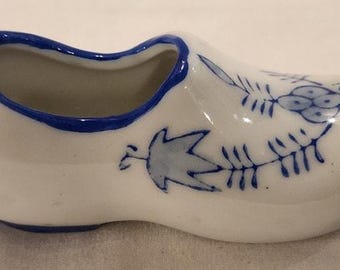 Zueco holandés de cerámica azul y blanca vintage de 3,75" (9,5 cm) fabricado en Japón.