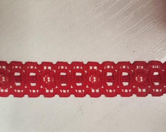 Cinta decorativa vintage Wrights de 7/8" con borde tejido rojo, carrete de más de 300 yardas para costura y manualidades.