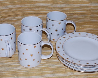 Lillian Vernon 8 point Gold Star Coffee & Cake Service Set of 4