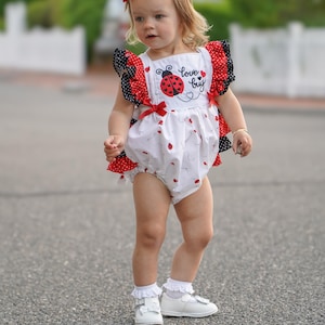 red and white ladybug dress Little Girls Adorable Red & White Vintage Ladybug Dress