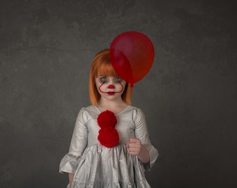 Pennywise Inspired Costume, Girls Pennywise Costume, It Inspired Costume, It Clown Costume, Pennywise Cosplay Outfit, Girls Pennywise