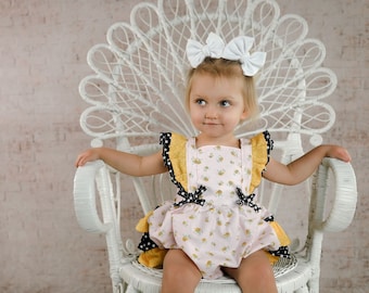 Baby Bee Romper, Strój pszczoły, Wesołego Dnia Pszczół, Romper dla dziecka, Romper Bumblee, Dziewczęcy Strój pszczoły, Dziewczęcy Romper pszczoły, Dzień pszczół, Urodziny, Romper