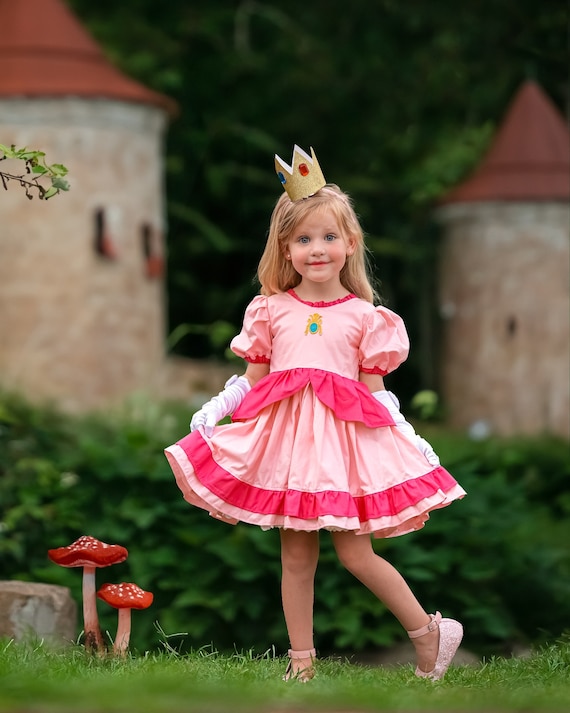 Women Princess Cosplay Costume Pink Peach Dress with Crown Underskirt and  Gloves